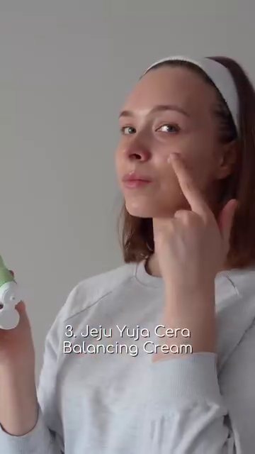 Video preview: Green Line morning routine: cleanser, pad, cream